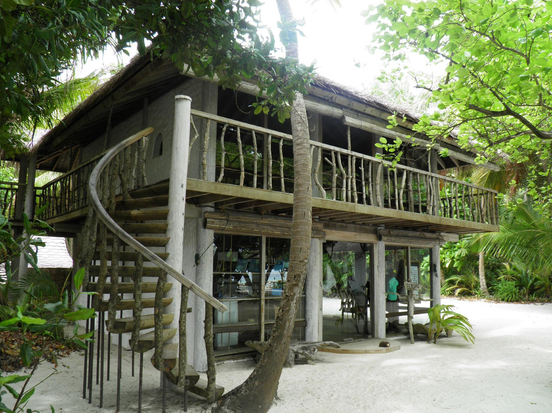 Soleni Dive Centre-昆夫纳杜必去景点