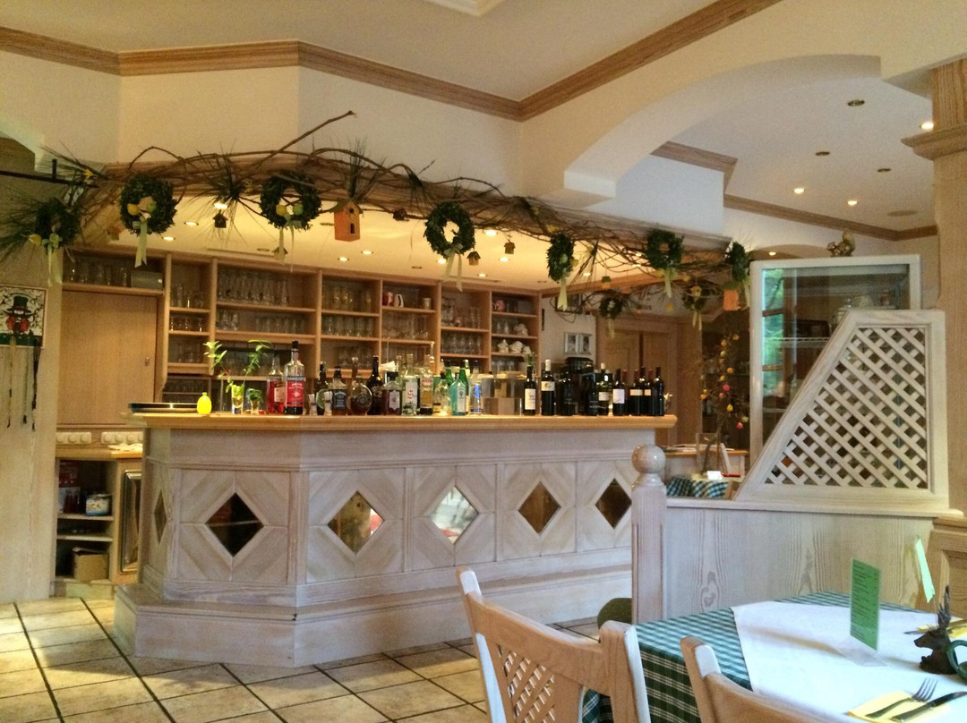 Neufinsing酒店住宿-Hotel & Restaurant Jagdschlossl