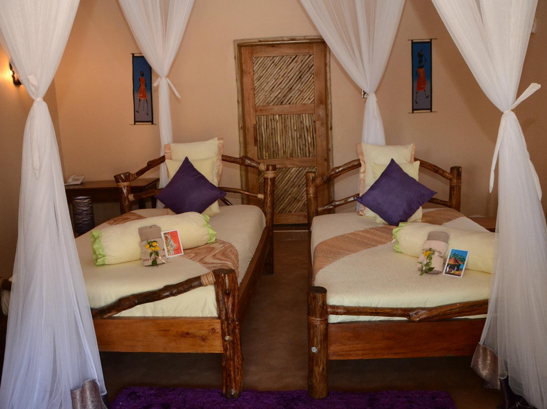 Hoima Cultural Lodge