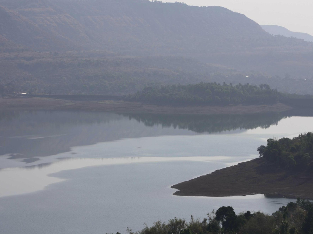 Varasgaon Dam景点图片