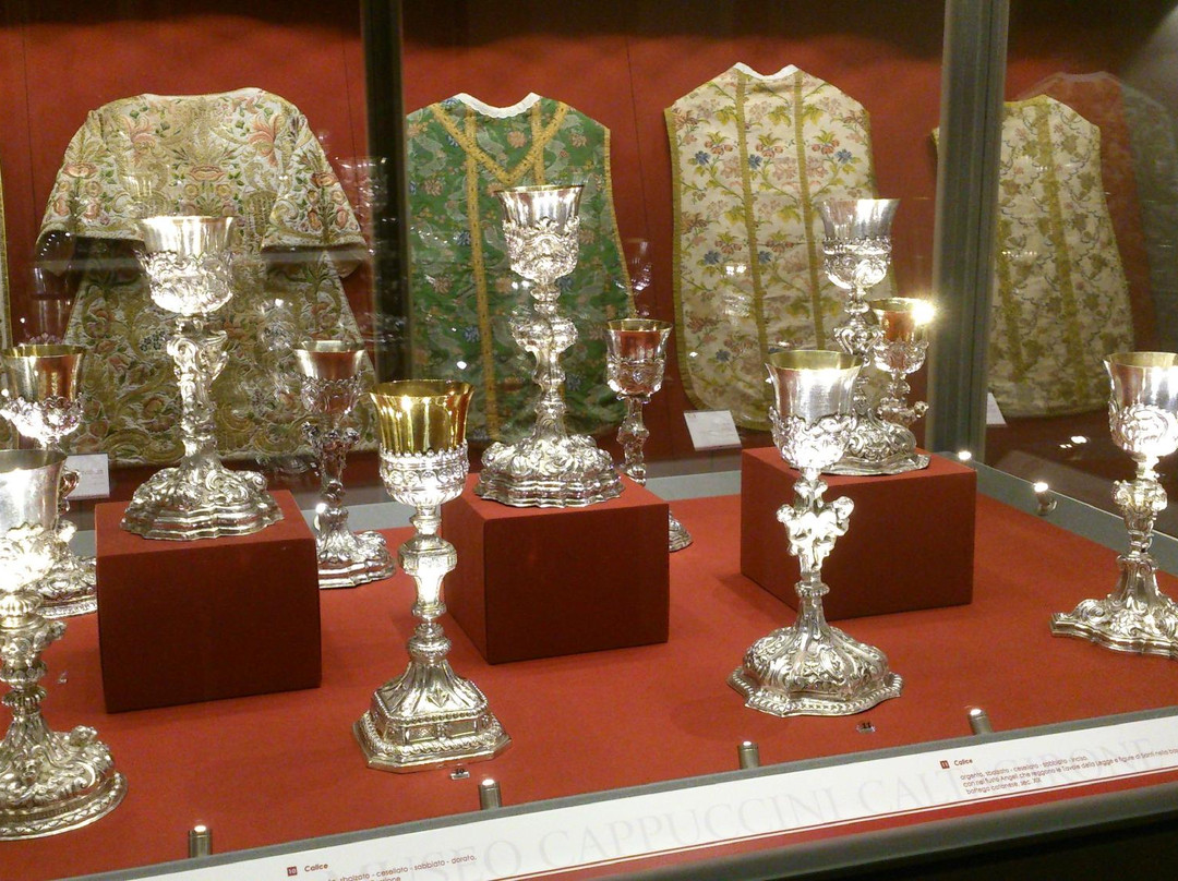 卡尔塔吉罗内旅游景点-Museo dei Cappuccini