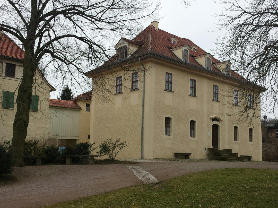 Schloss und Park Tiefurt-魏玛必去景点