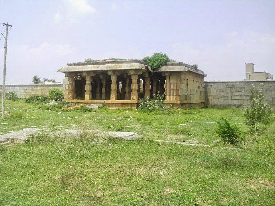 Virupaksha Temple景点图片