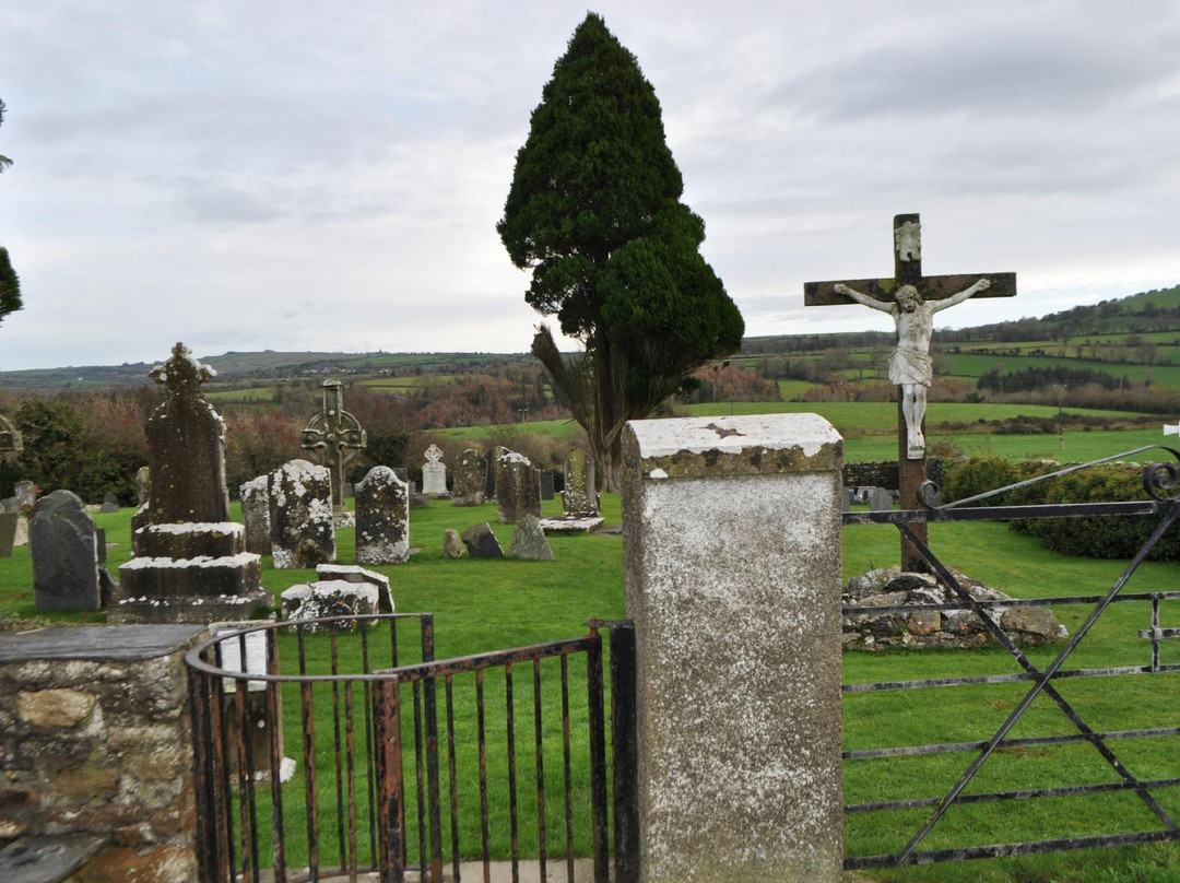 蒂珀雷里旅游景点-Ahenny High Crosses