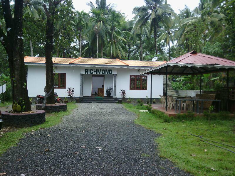 Richmond Homestay-官方