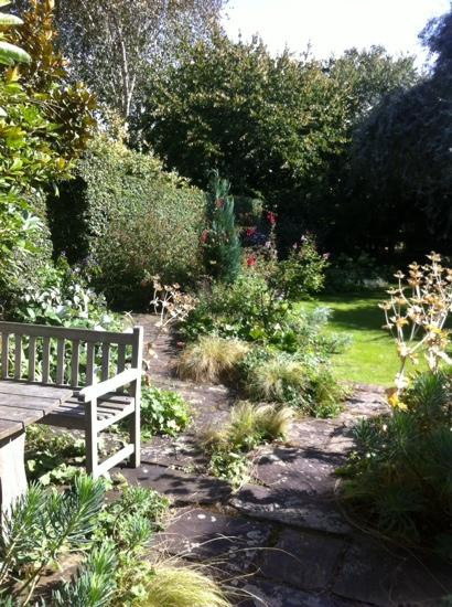 Stillingfleet Lodge Gardens景点图片