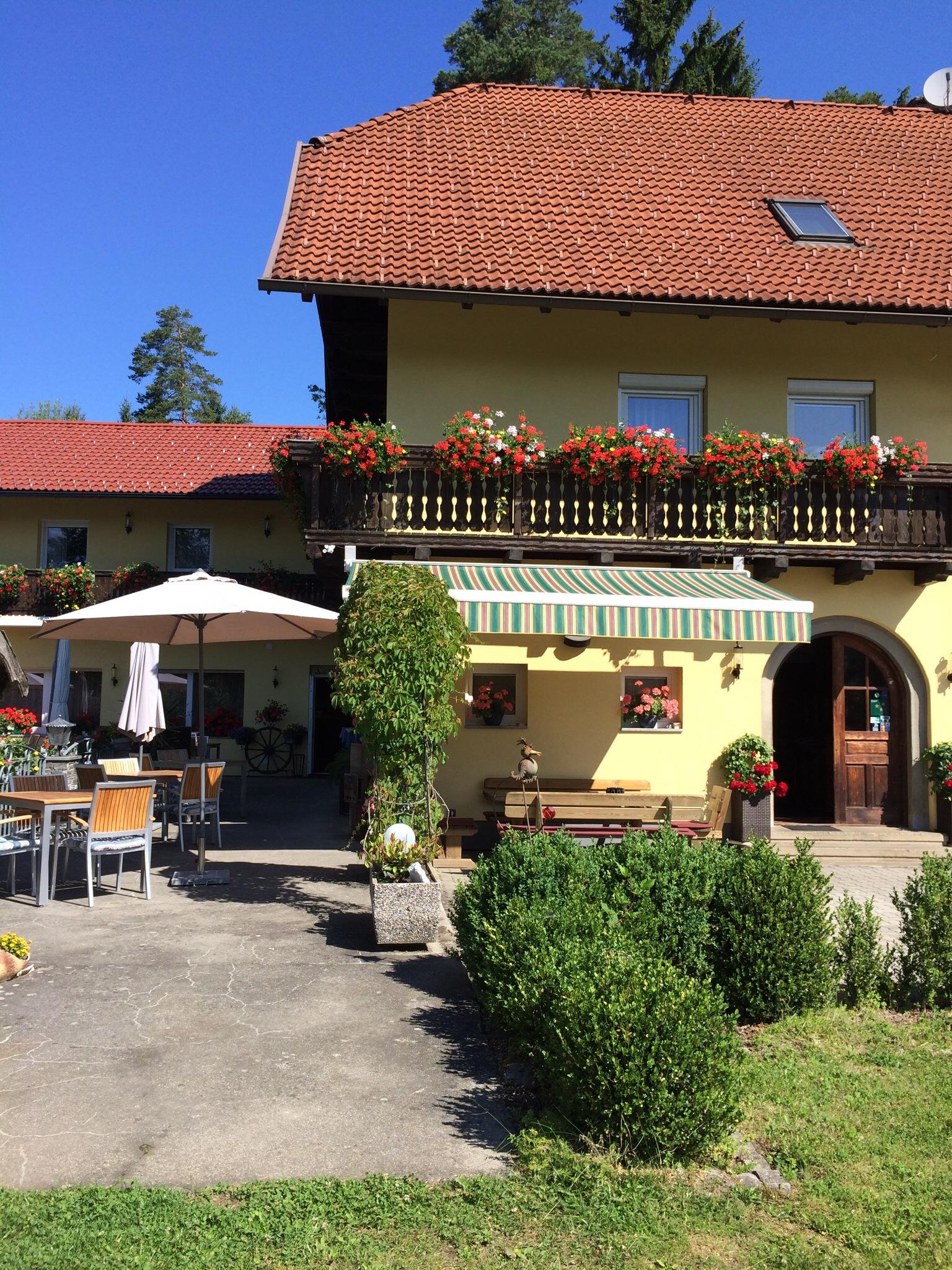 Pension Lanzer-客卧