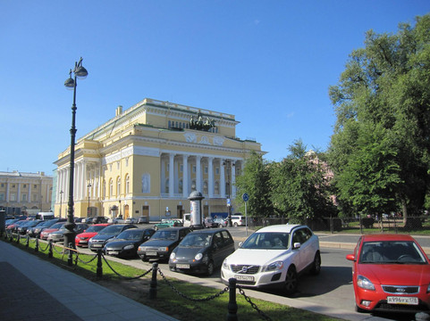 The Alexandrinsky Theater-圣彼得堡必去景点