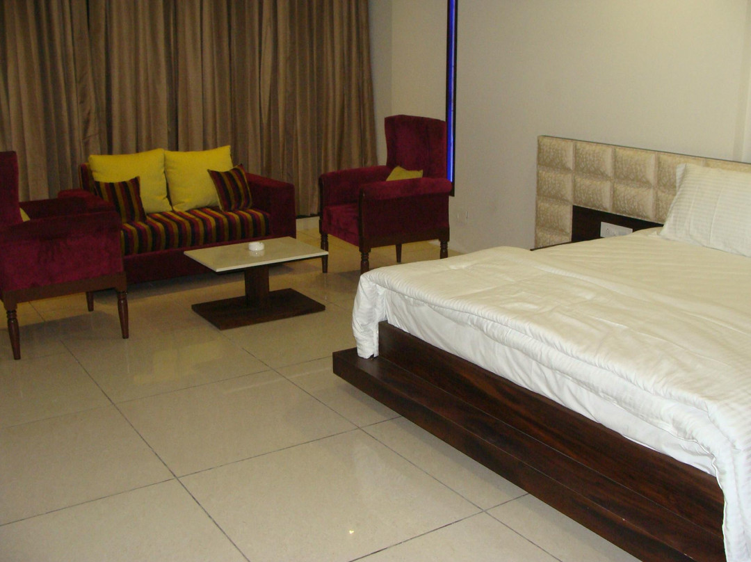 Phillaur酒店住宿-Hotel 99 Square