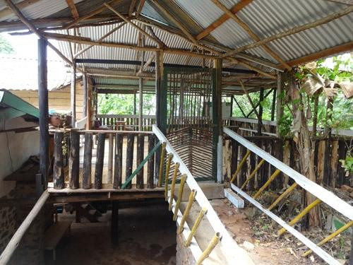 Tona Lodge