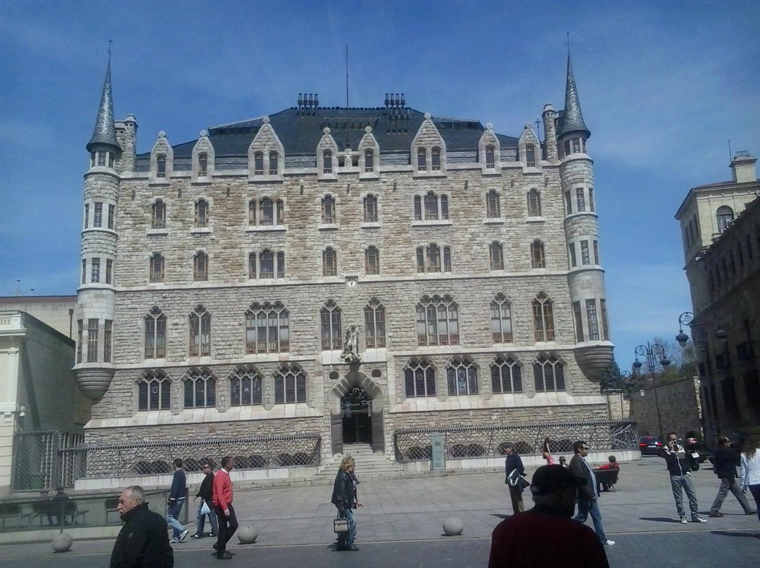 Museo Casa Botines Gaudí景点图片