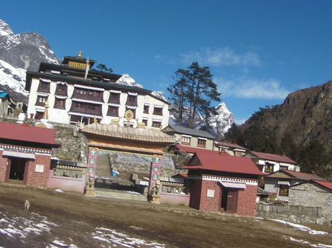 Adventure Pilgrims Trekking-加德满都必去景点