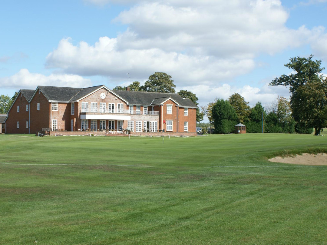 Gosfield Lake Golf Club景点图片