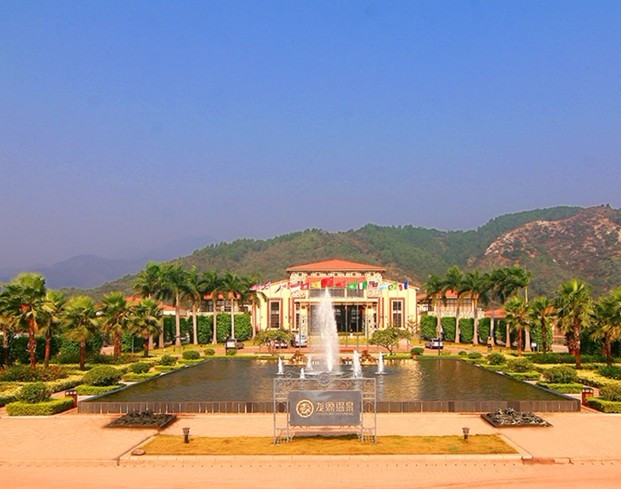 龙源温泉度假城主图