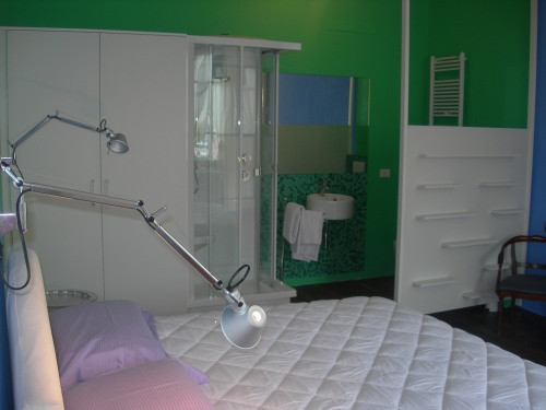 RL - Boutique Suites & Apartments