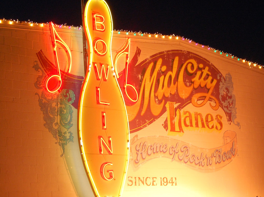 Rock n Bowl - Mid City Lanes-新奥尔良必去景点