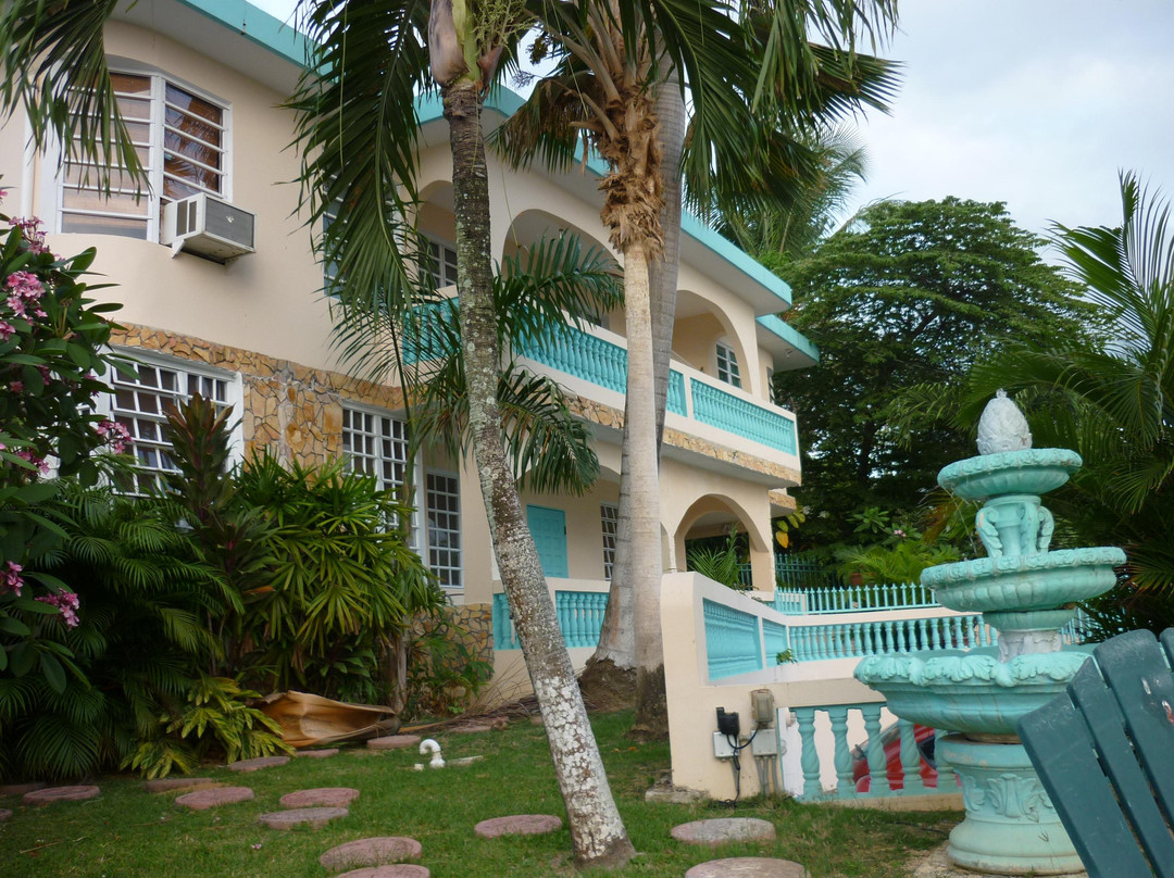 El Mirador Guesthouse