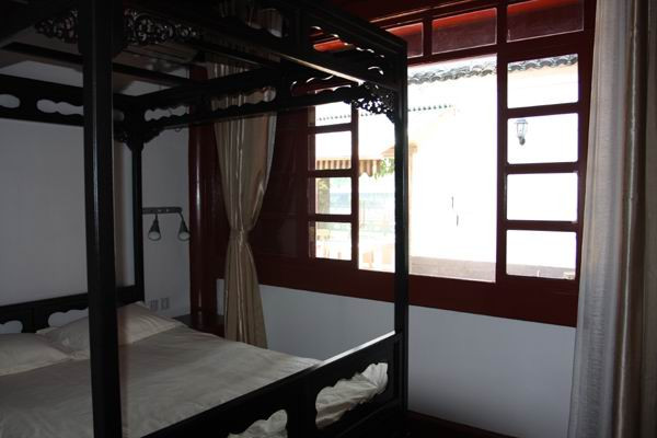 隐逸月湖别墅酒店主图