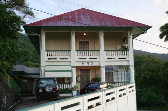 Tunapuna酒店住宿-Pax Guest House