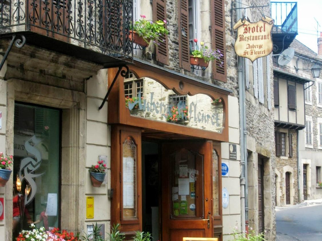 Estaing餐馆和美食-Auberge Saint Fleuret