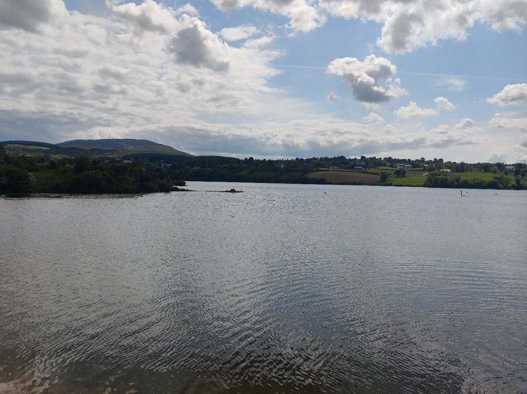 Camlough Lake景点图片