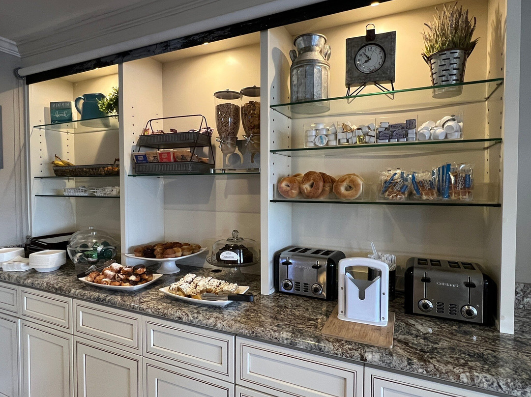 Crystal Point Inn主图