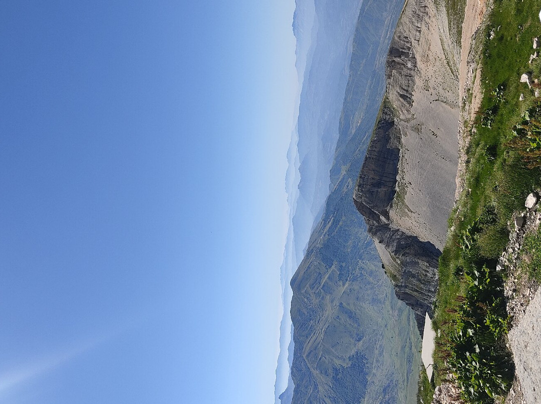 Albanian Amazing Tours