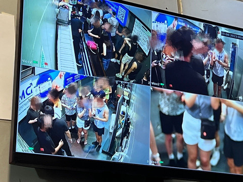 DJ站酒吧-曼谷必去景点