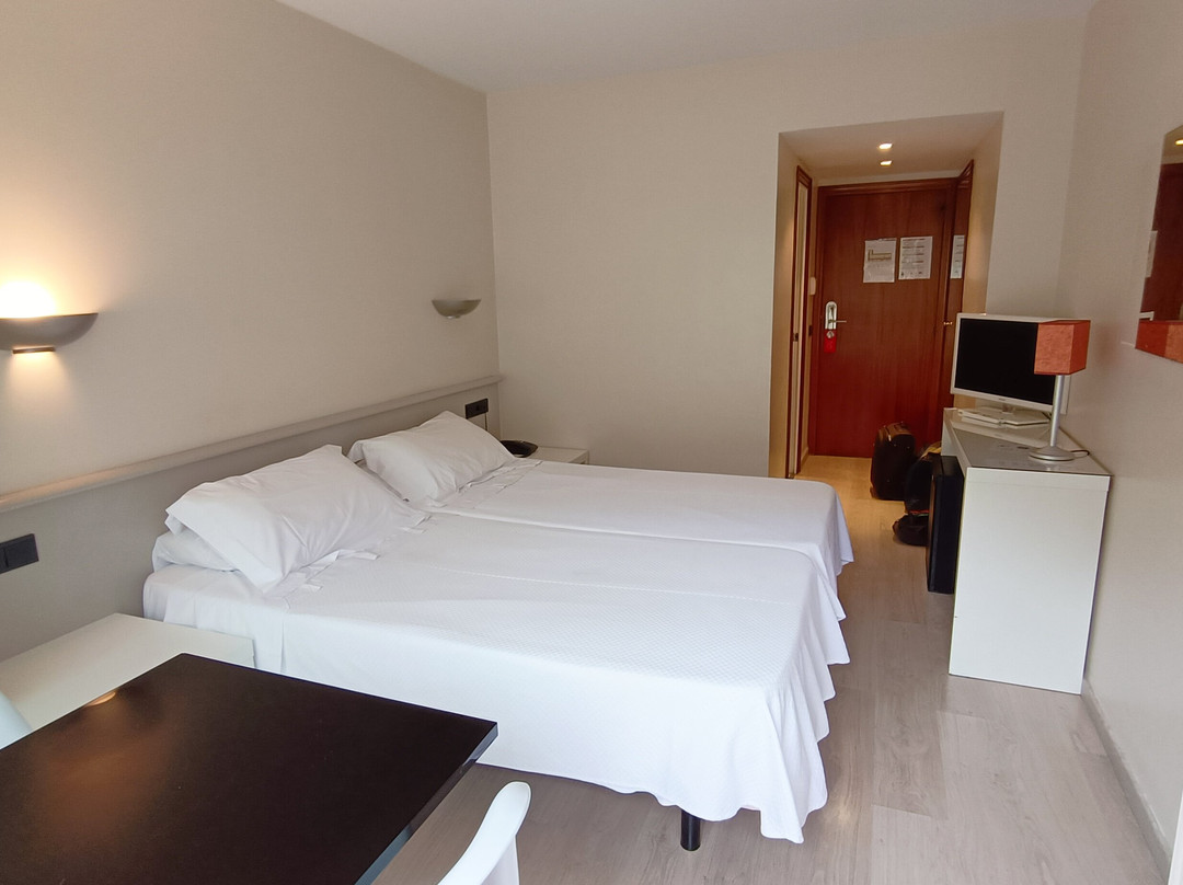 索尔公园酒店主图