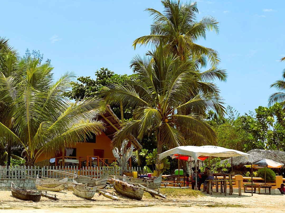 Ambatolaka Beach景点图片