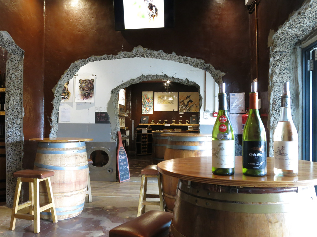 Painted Wolf Wines-帕尔必去景点