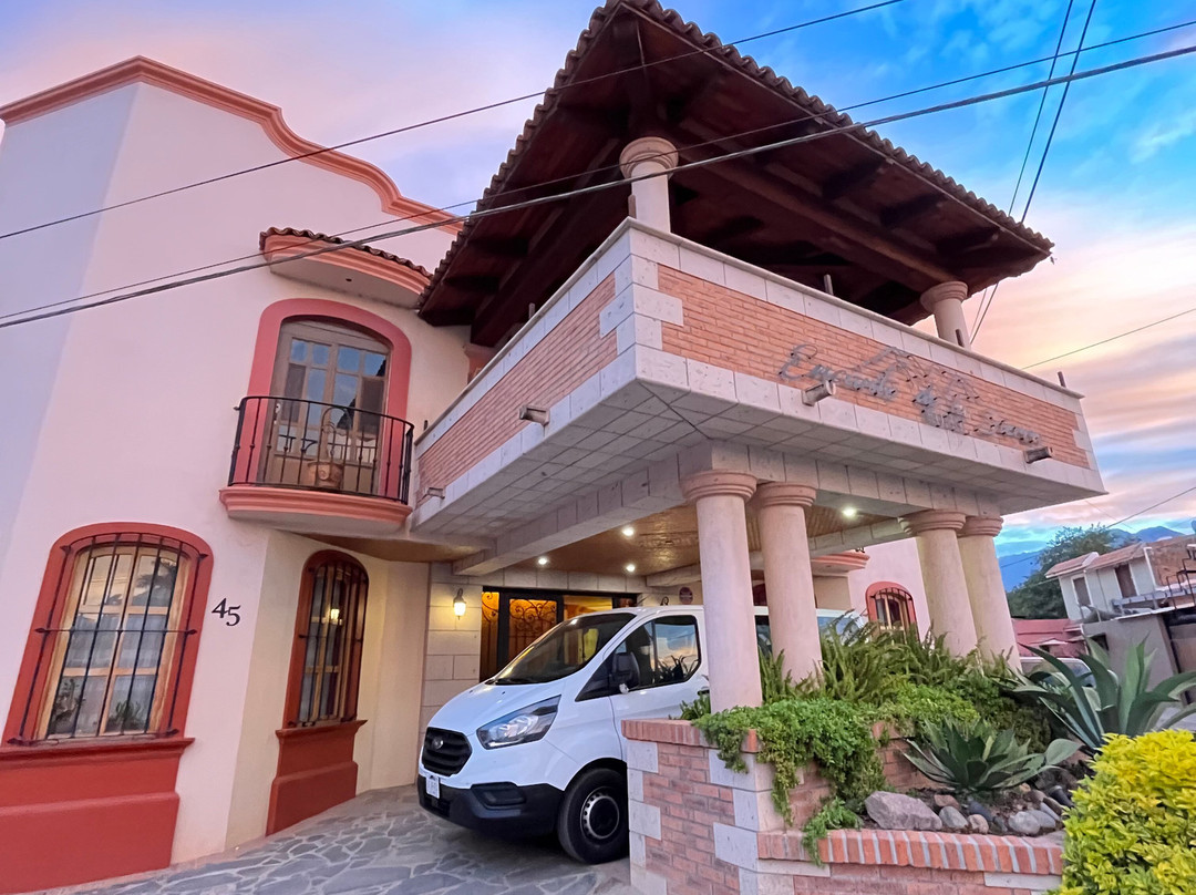 Encanto de la Sierra Hotel主图