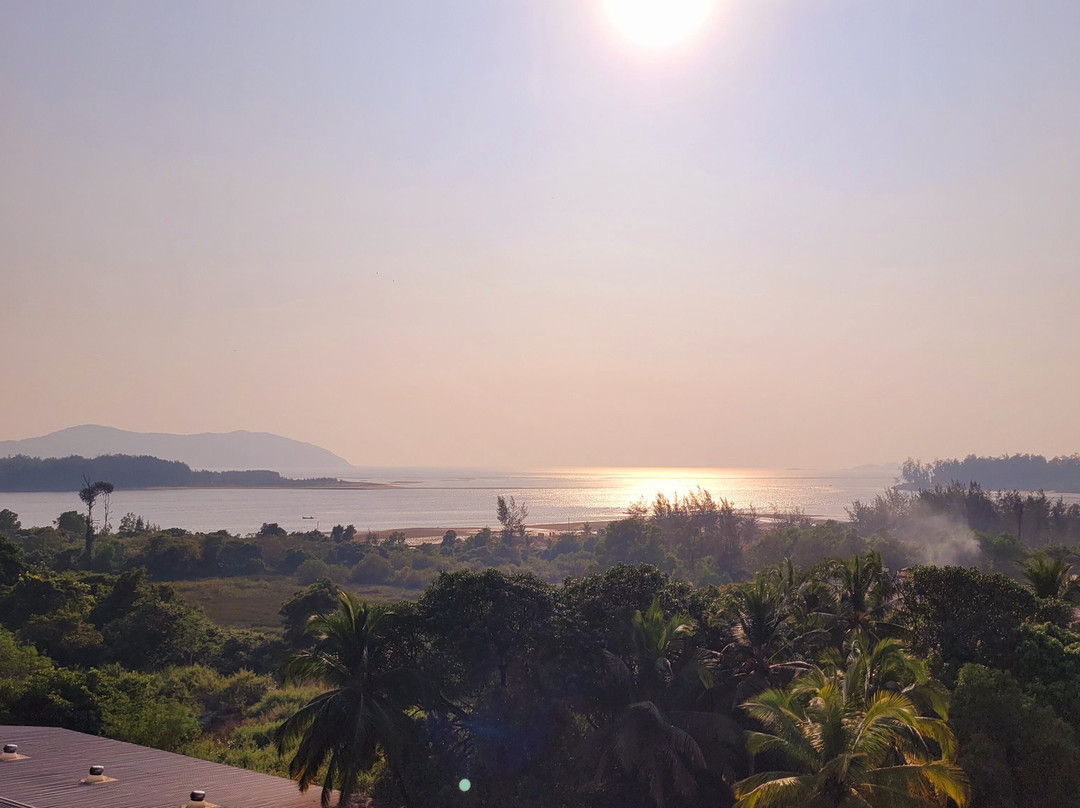 Sterling Karwar主图