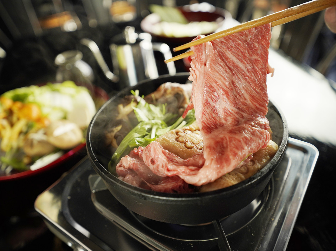 飛騨牛すきやき しゃぶしゃぶ中橋 わかちや