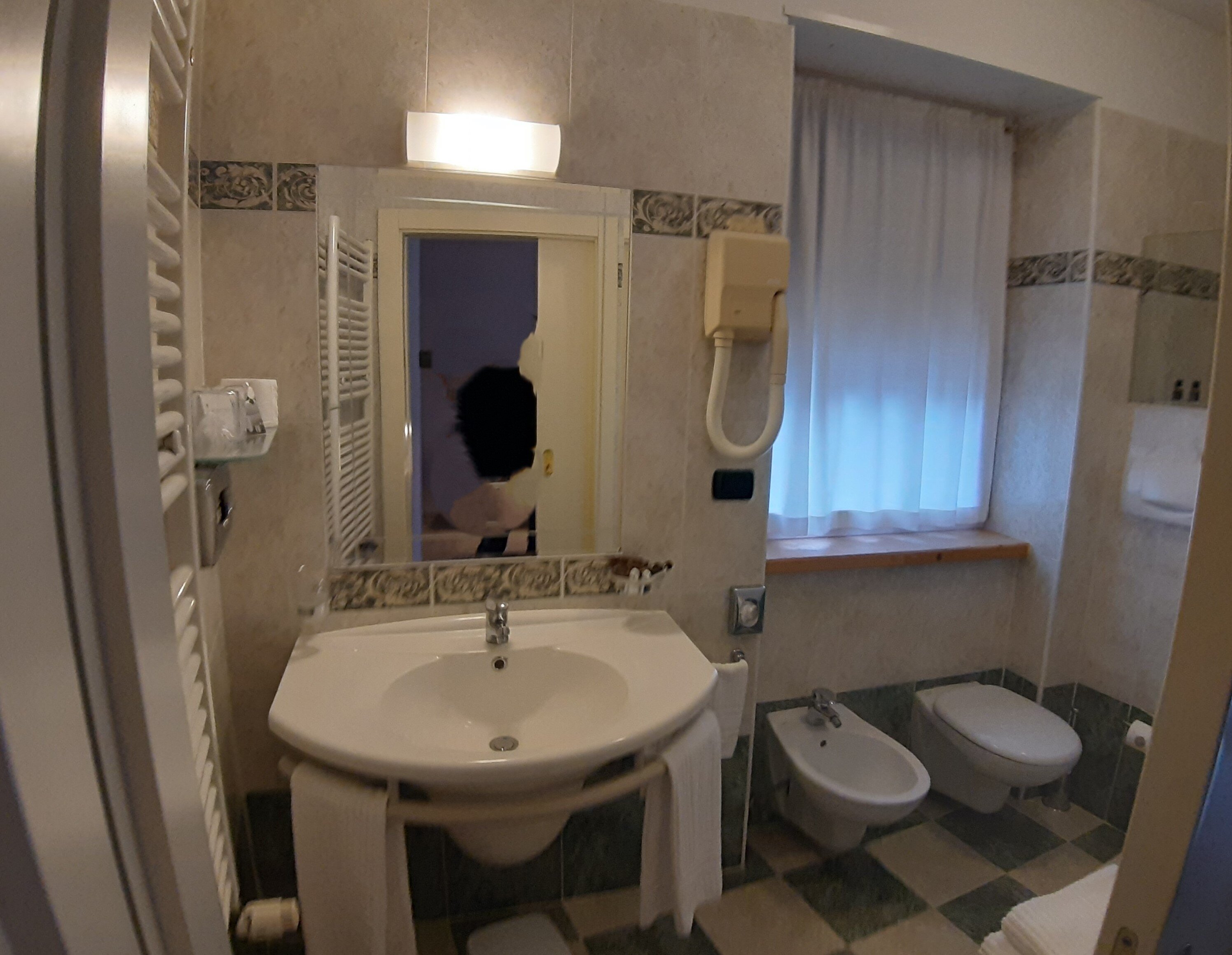 Hotel Lilla-浴室