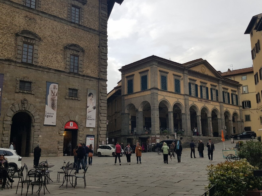 Piazza Signorelli-科尔托纳必去景点