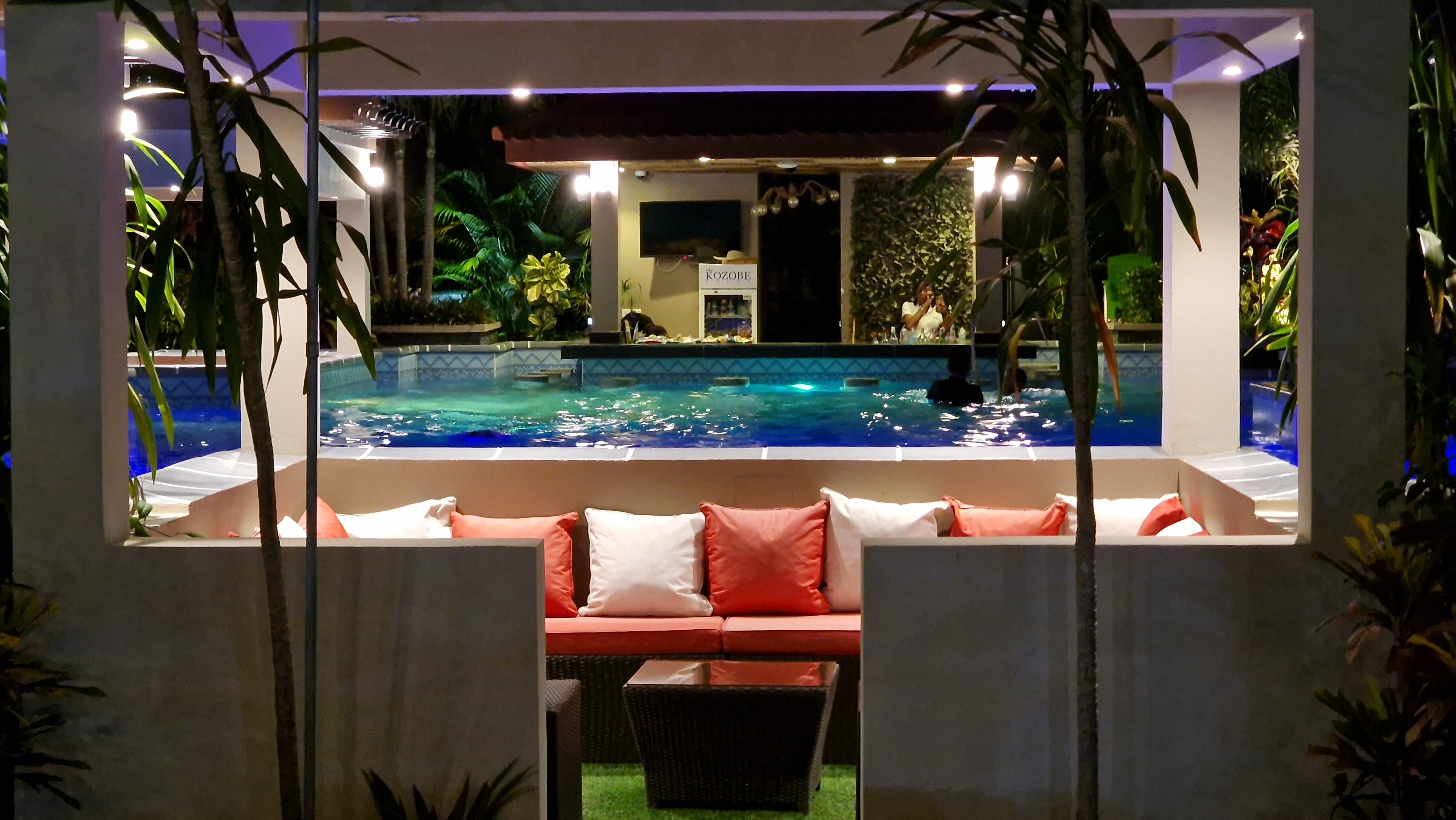 Kozobe Hotel-泳池
