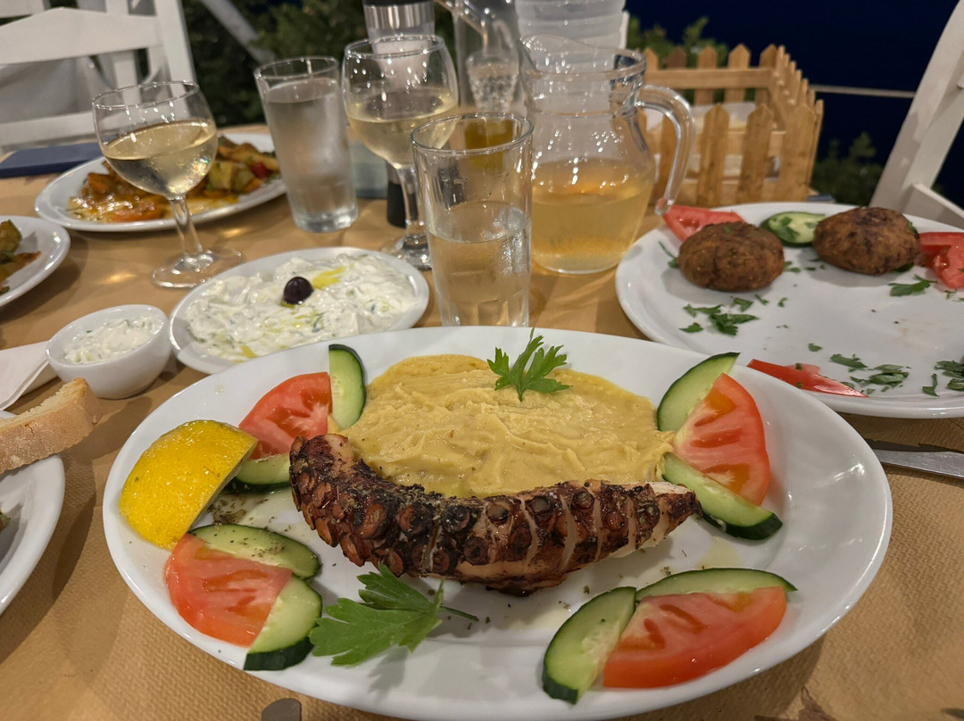 Filoxenia By Grispos Villas