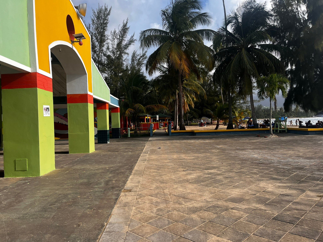 Balneario La Monserrate Luquillo Beach景点图片