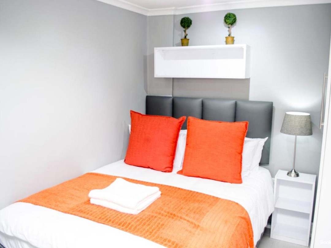 Cape Town Micro Apartments主图