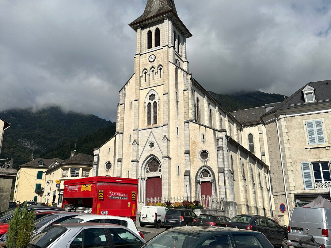 Eglise Saint-Pierre景点图片