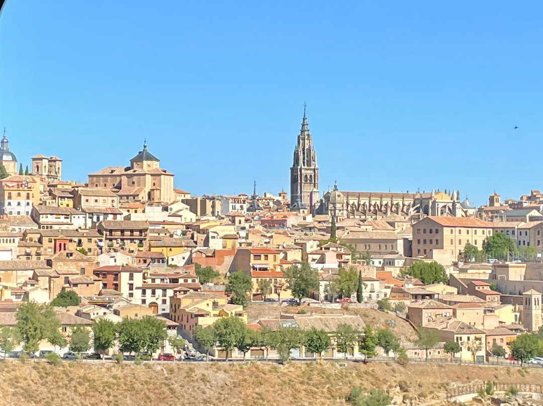 EI格列柯斯考特尔酒店主图