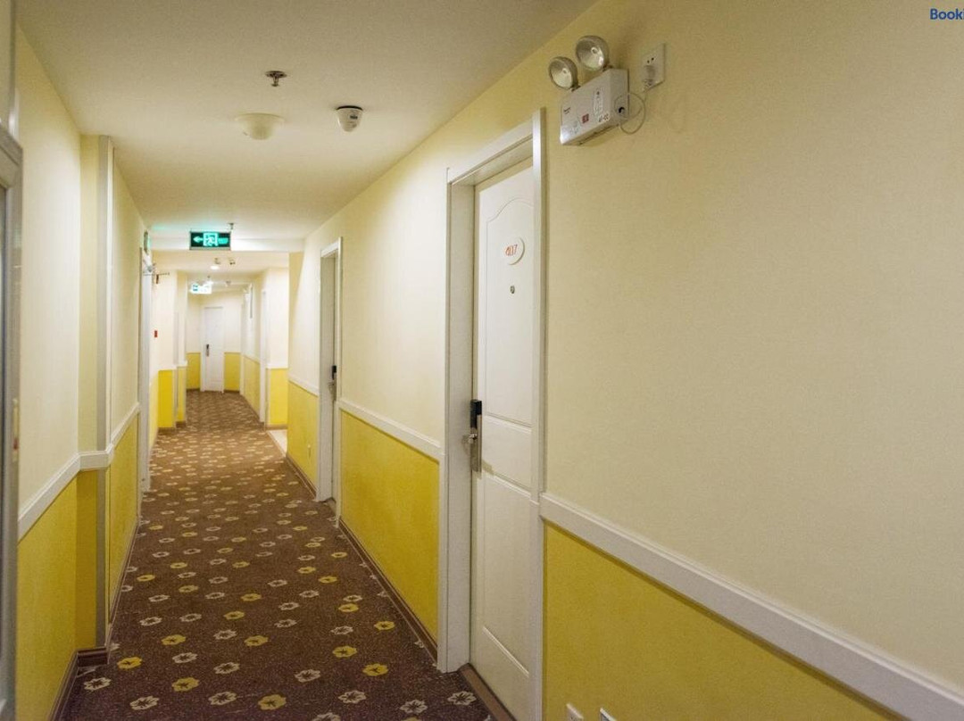 建平县酒店住宿-朝阳如家火车站店