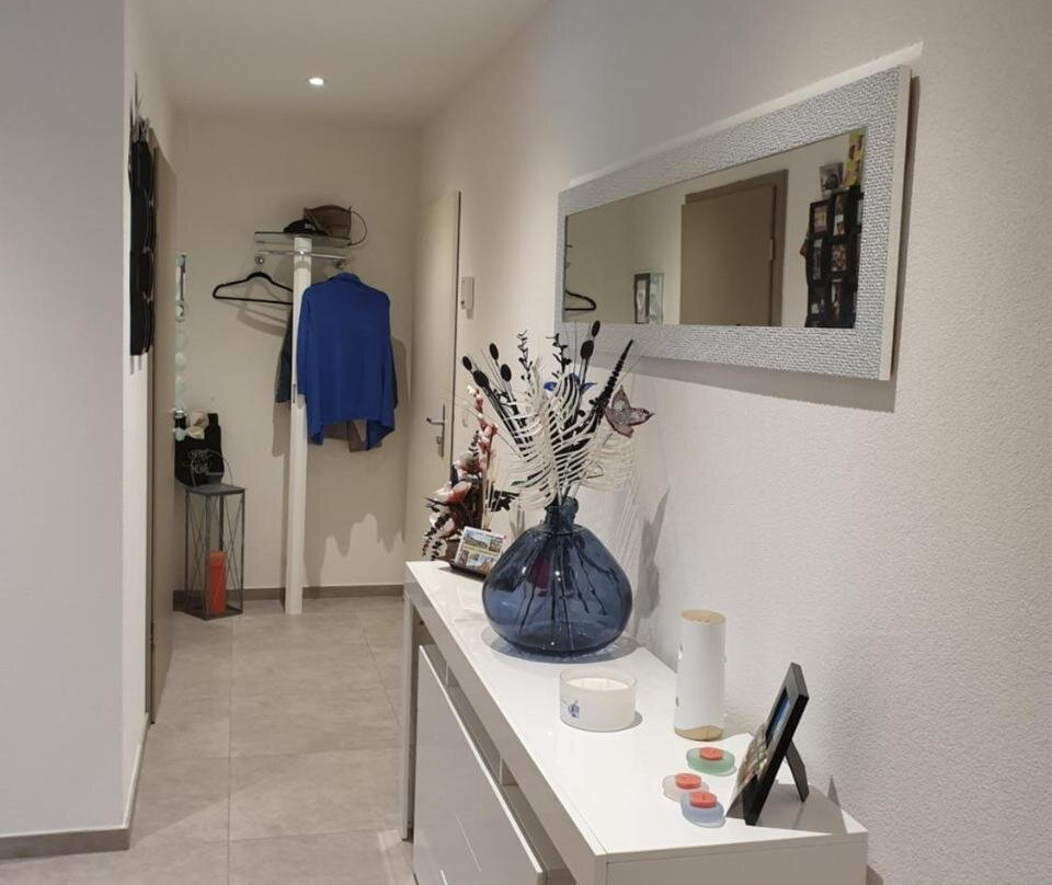 Chambre Aux Bord de l'Areuse
