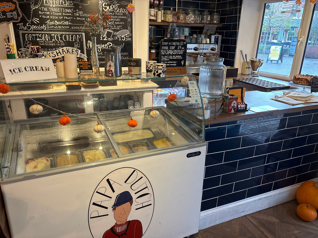 Papa Dutch 'The Little Dutch Café'