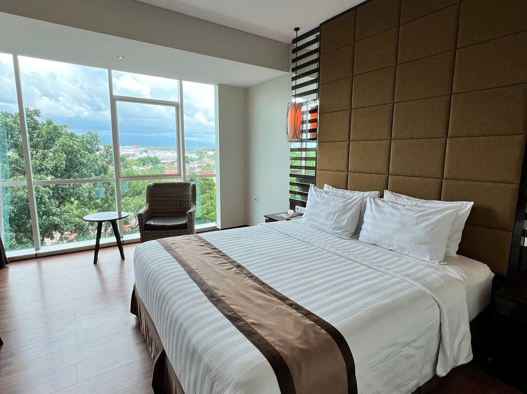 日惹新中庭酒店主图