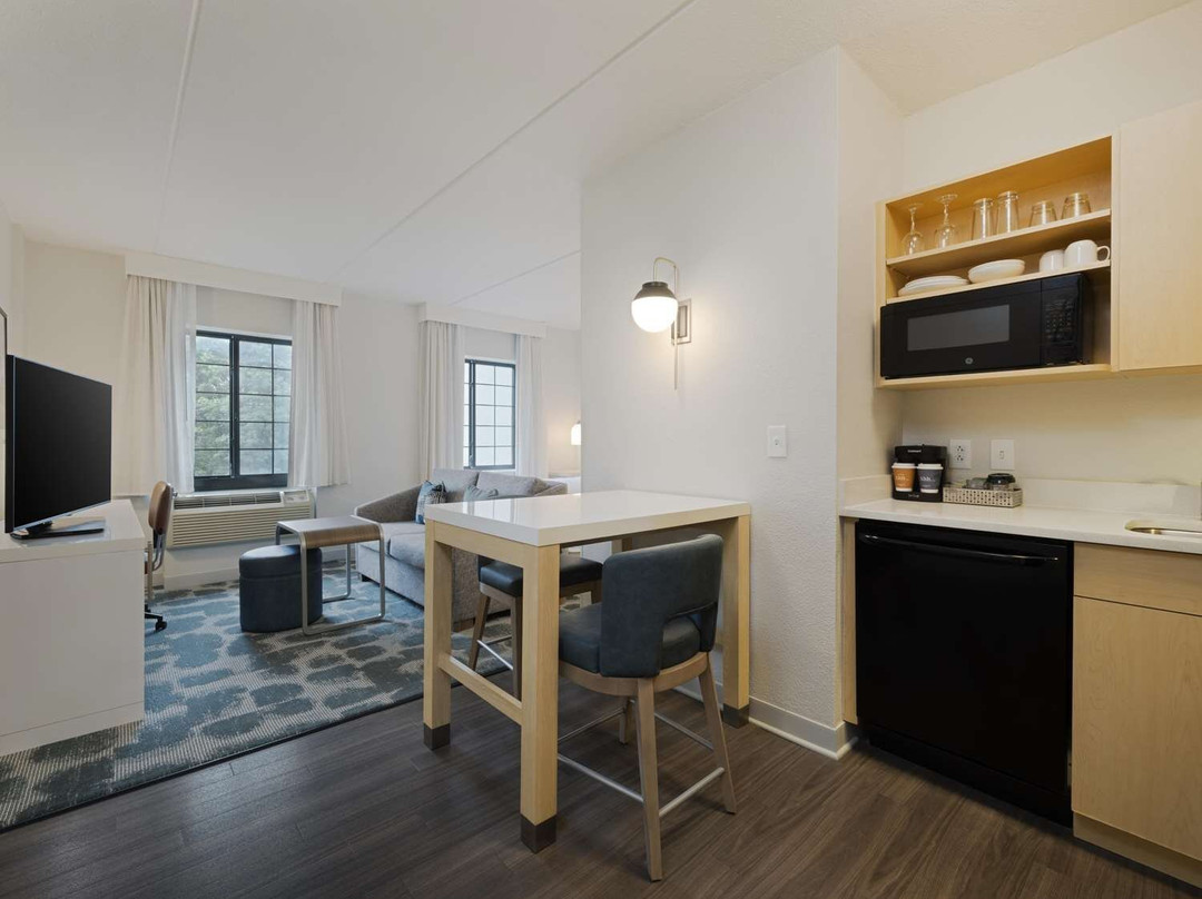 Homewood Suites by Hilton Parsippany-Troy Hills主图