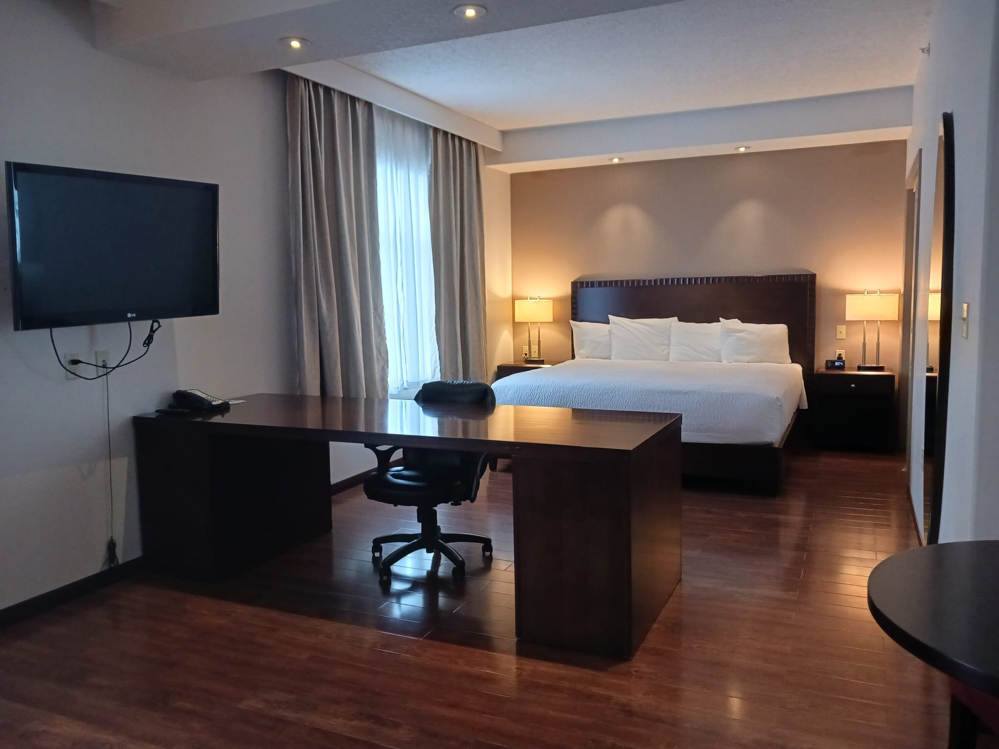 Days Inn & Suites By Wyndham Fort Saskatchewan-客卧