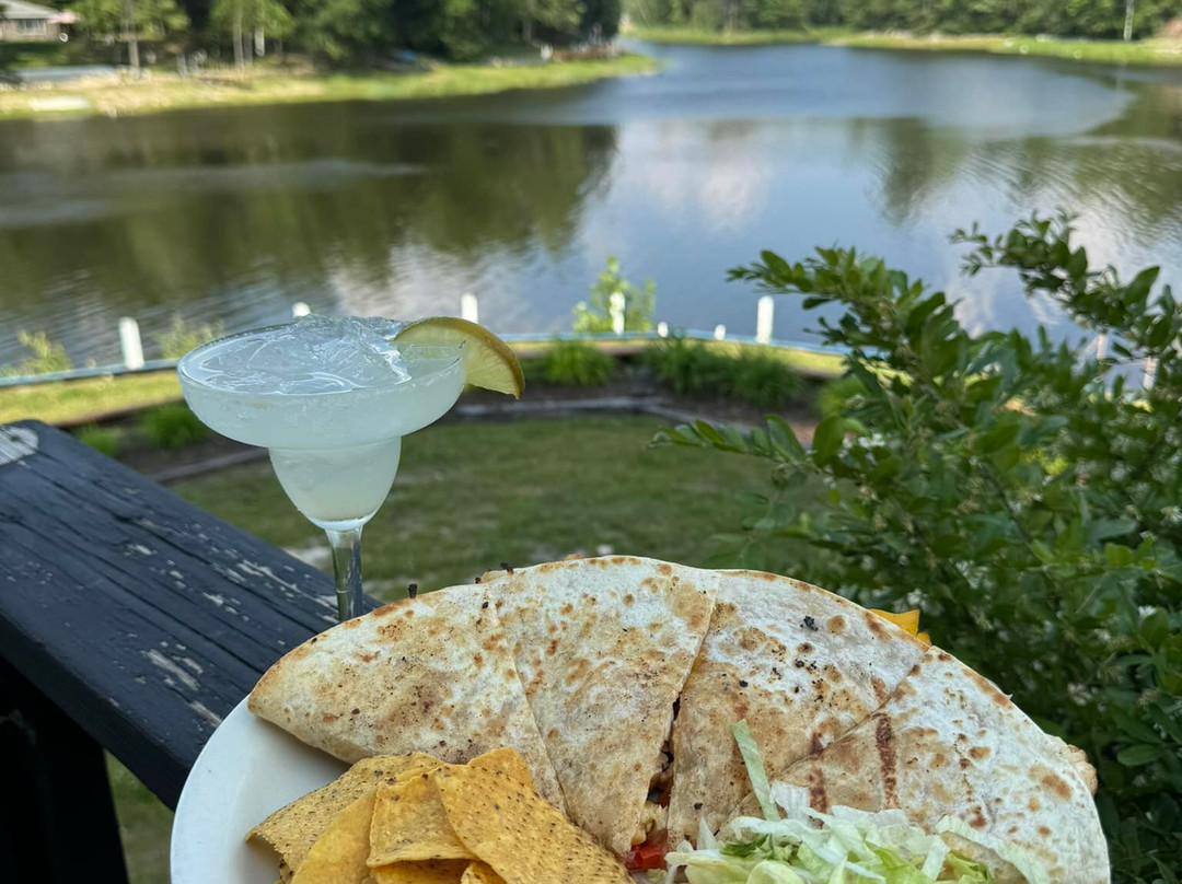 Lost Arrow Resort主图