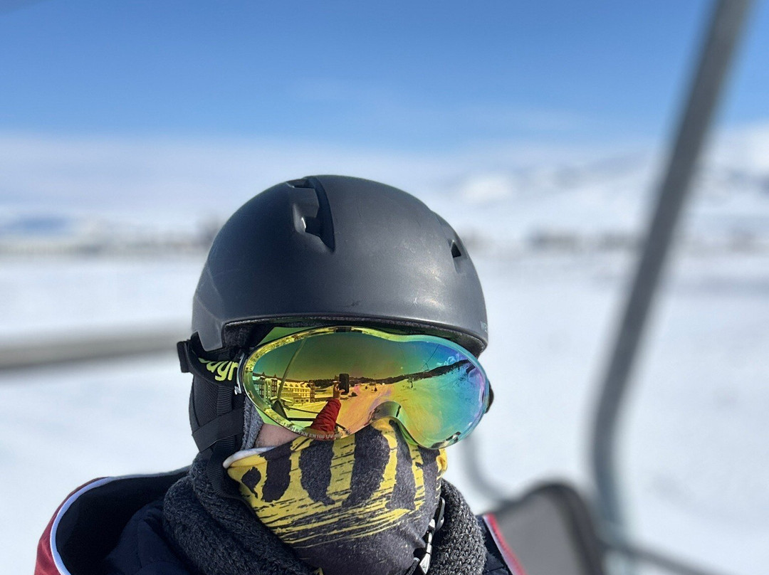 Duja Chalet Ski Center主图